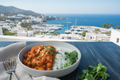 Curry cremoso de batata, coco y cacahuete con arroz, Eatsana Marbella